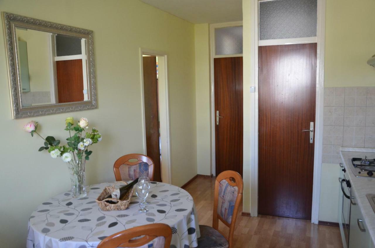 Beach Apartment Sweet Dora Split Exterior foto